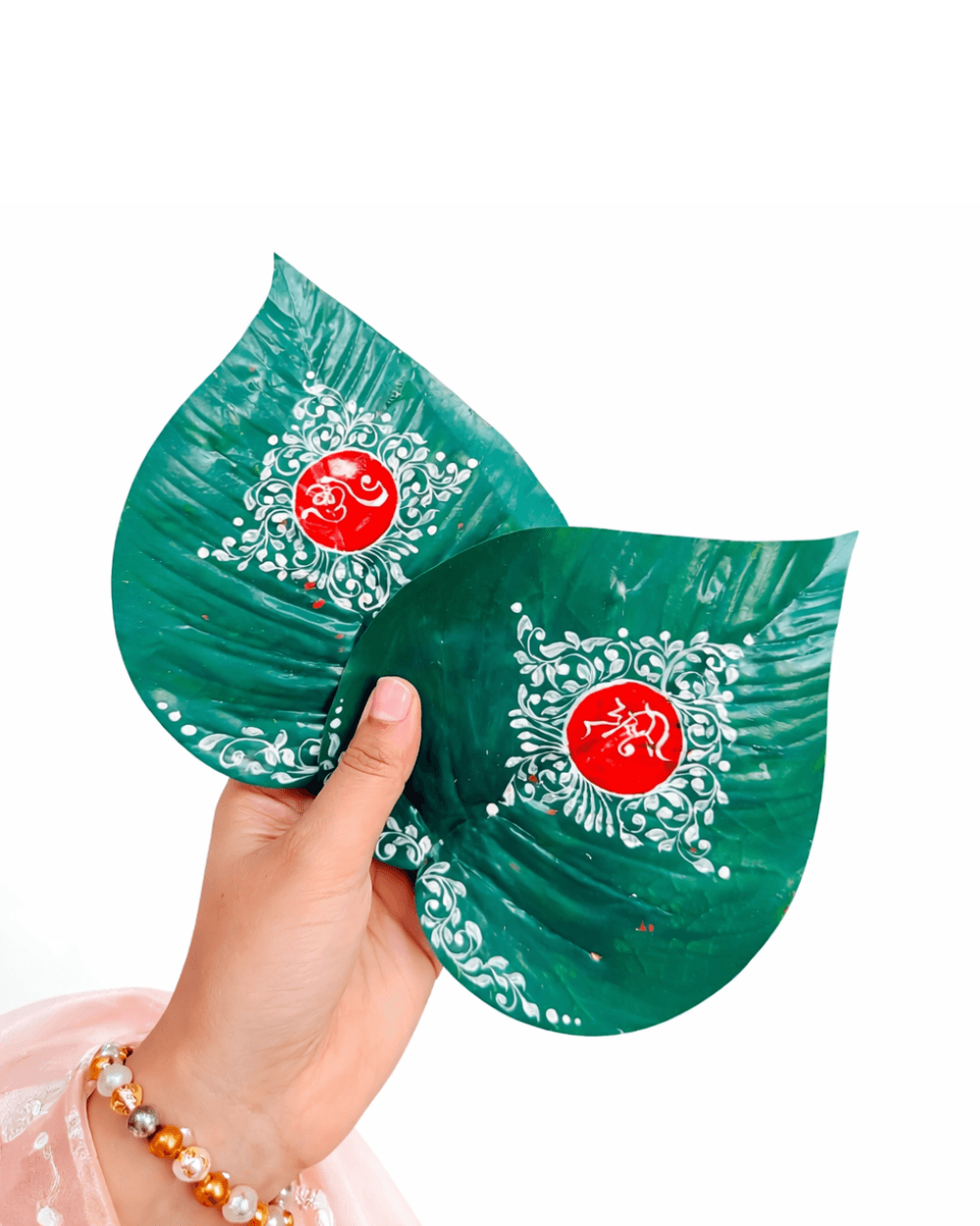 Handcrafted Decorative Paan Leaf Set with Om Design | Wedding & Pooja Shagun Leaf (Green Traditional Design)